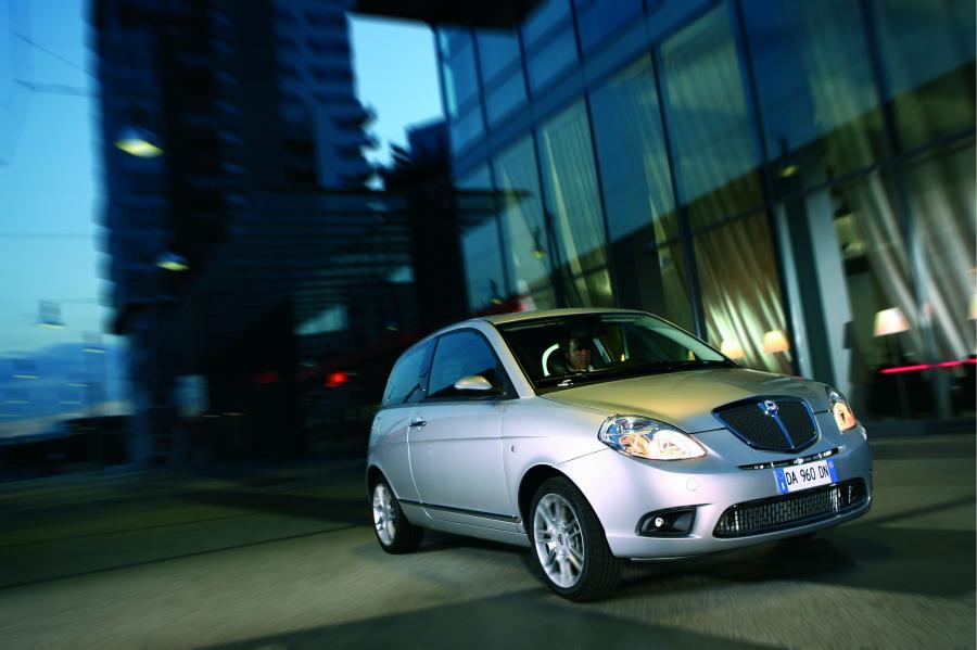  Lancia Ypsilon 2007 года  (фото 27 из 49)